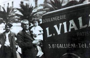 BG a- 052- Bd Gallieni